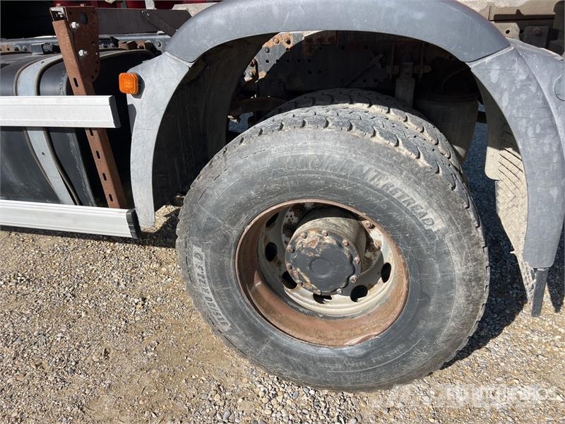 MAN TGS18.360 11500 L 4x4 Camion Citerne 4 compartimen Kamioni cisterne