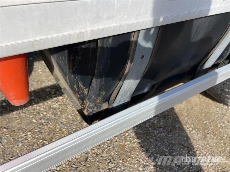 MAN TGS18.360 11500 L 4x4 Camion Citerne 4 compartimen Kamioni cisterne