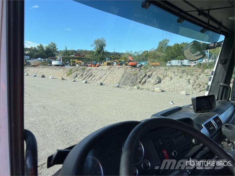 MAN TGS18.360 11500 L 4x4 Camion Citerne 4 compartimen Kamioni cisterne