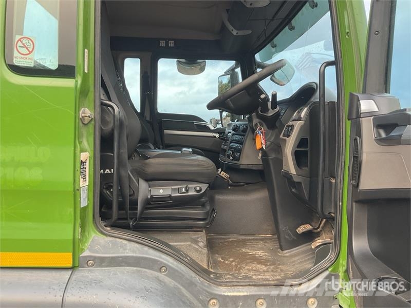 MAN TGS35.420 8x4 Twin-Steer Extended Cab Tipper Quad/ Tipper trucks