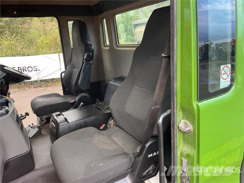 MAN TGS35.420 8x4 Twin-Steer Extended Cab Tipper Quad/ Tipper trucks