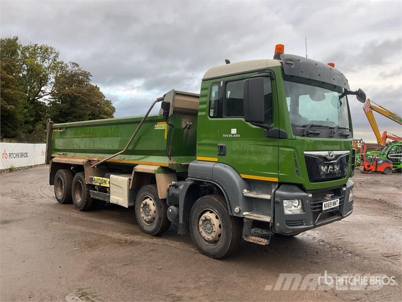 MAN TGS35.420 8x4 Twin-Steer Extended Cab Tipper Quad/ Tipper trucks