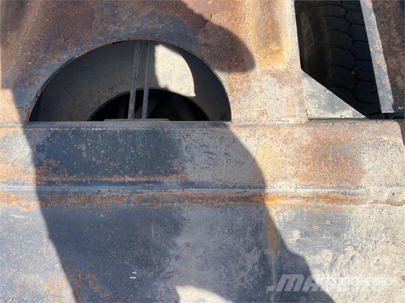 MAN TGS35.460 8x4 Camion Benne Ronde Tri/A Dump Truck شاحنات قلابة