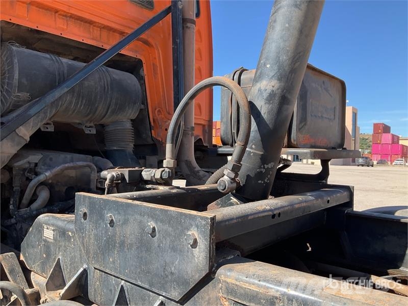 MAN TGS41.440 8x4 Twin-Steer Tri/A Dump Truck Kipper