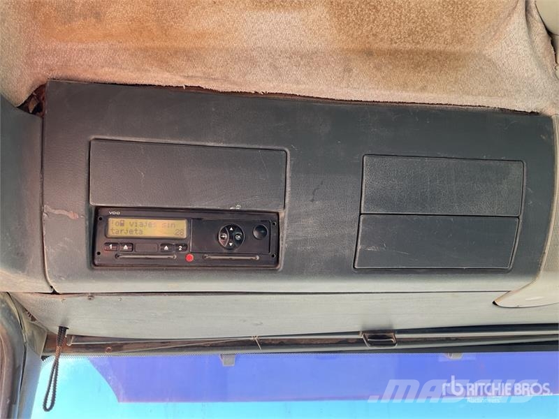 MAN TGS41.440 8x4 Twin-Steer Tri/A Dump Truck Kipper