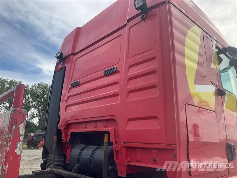 MAN TGX 26.480 6x2 Sleeper Flatbed Truck Camion plateau