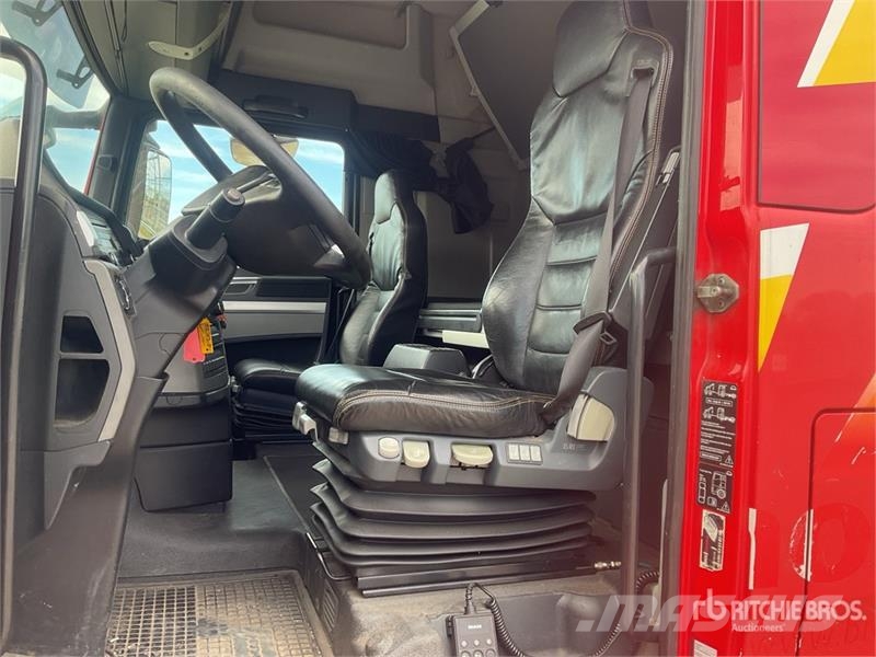 MAN TGX 26.480 6x2 Sleeper Flatbed Truck Camion plateau