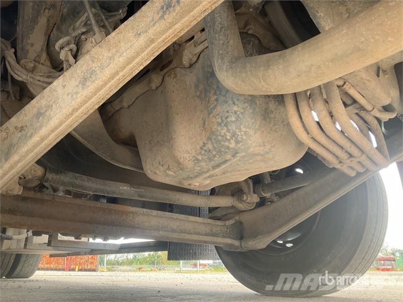 MAN TGX 26.480 6x2 Sleeper Flatbed Truck Camion plateau