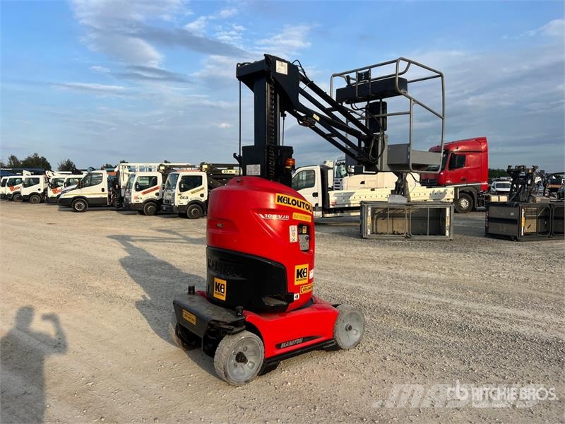 Manitou 100 VJR Vertical Mast Lift Ascensores de personal y montacargas de acceso