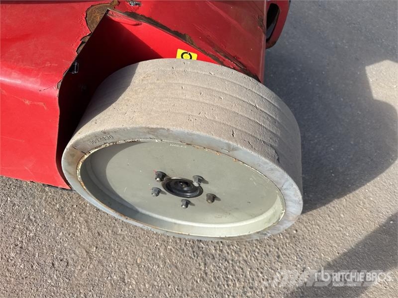 Manitou 120 AETJC 2 2WD Electric Nacelle Articulee Articul Ανυψωτήρες με αρθρωτό βραχίονα