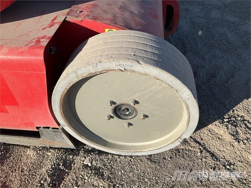 Manitou 120 AETJC 2 2WD Electric Nacelle Articulee Electri Ανυψωτήρες με αρθρωτό βραχίονα