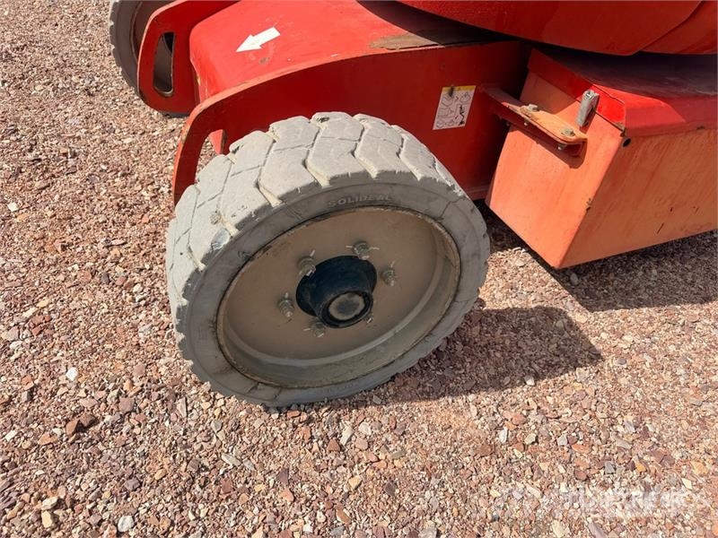 Manitou 150 AETJ Compact 2WD Electric Nacelle Articulee Ar Ανυψωτήρες με αρθρωτό βραχίονα