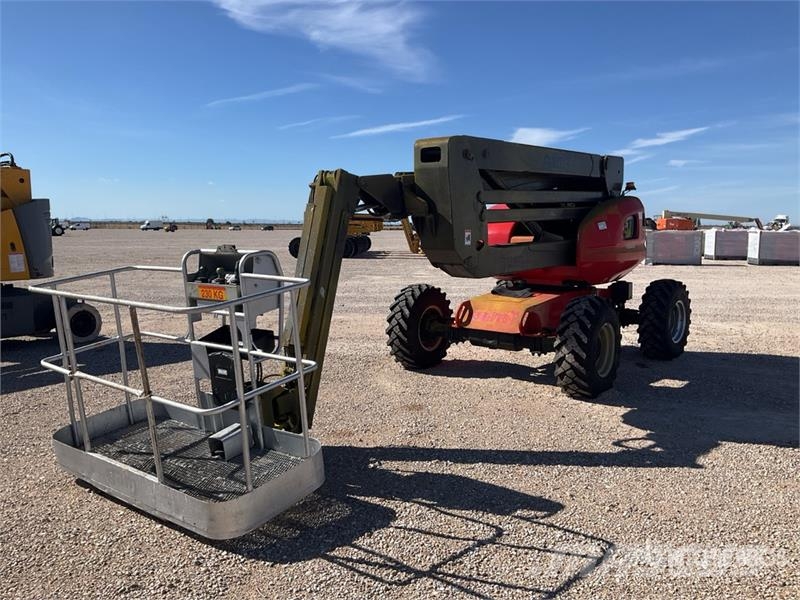 Manitou 160 ATJ 4WD Diesel Articulating Boom Lift 관절형 전동이동 리프트