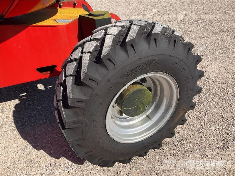 Manitou 160 ATJ 4WD Diesel Articulating Boom Lift 관절형 전동이동 리프트