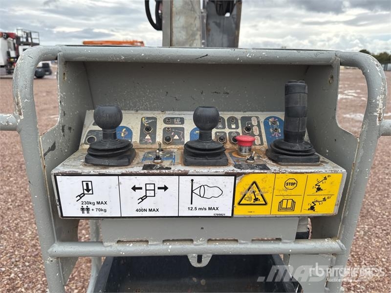 Manitou 160 ATJ E3 4WD Diesel Nacelle Telescopique Articul Ανυψωτήρες με αρθρωτό βραχίονα