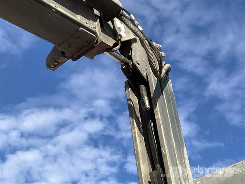 Manitou 160AJT 관절형 전동이동 리프트