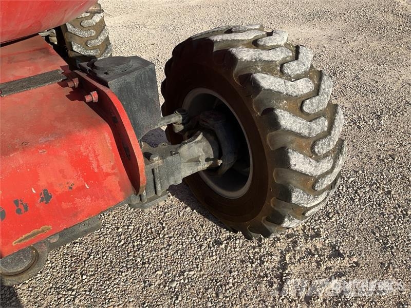 Manitou 160AJT 관절형 전동이동 리프트