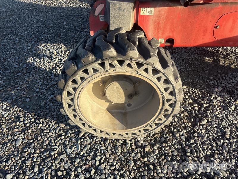 Manitou 160AJT Zglobne dvižne ploščadi