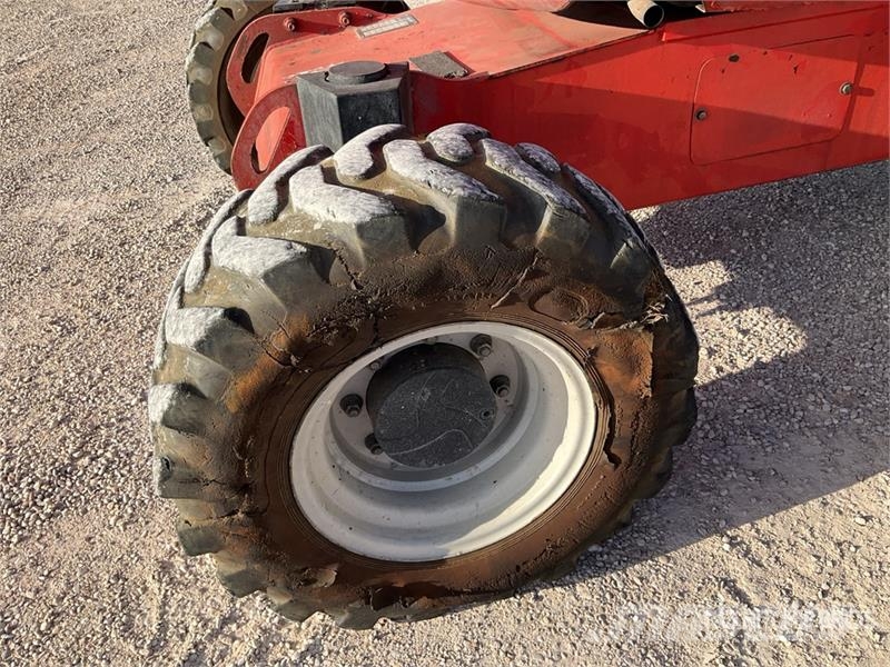 Manitou 160AJT 관절형 전동이동 리프트