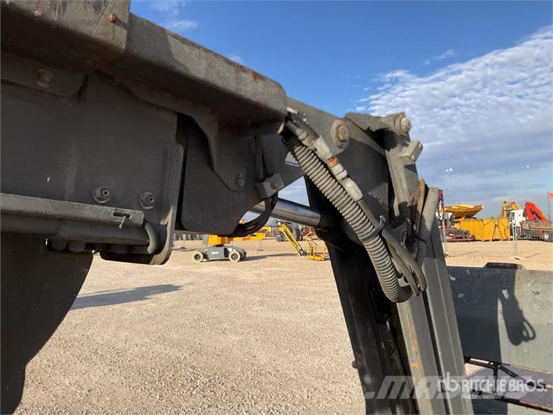 Manitou 160AJT 관절형 전동이동 리프트