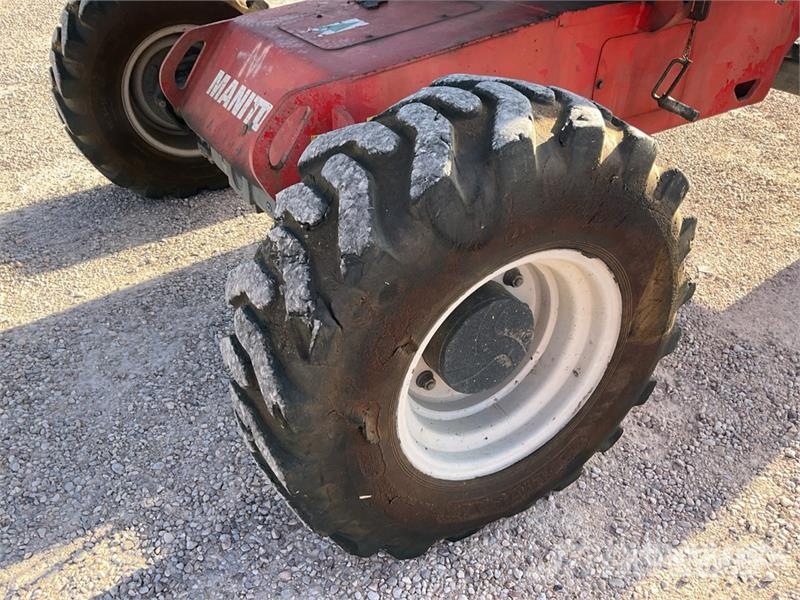 Manitou 160AJT 관절형 전동이동 리프트