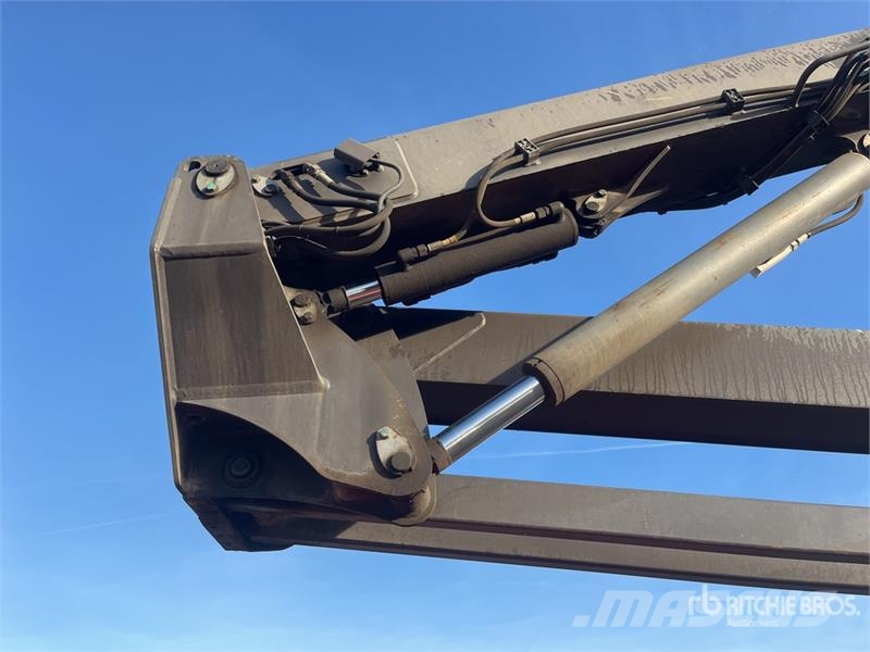 Manitou 160ATJ رافعات سلة مفصلية