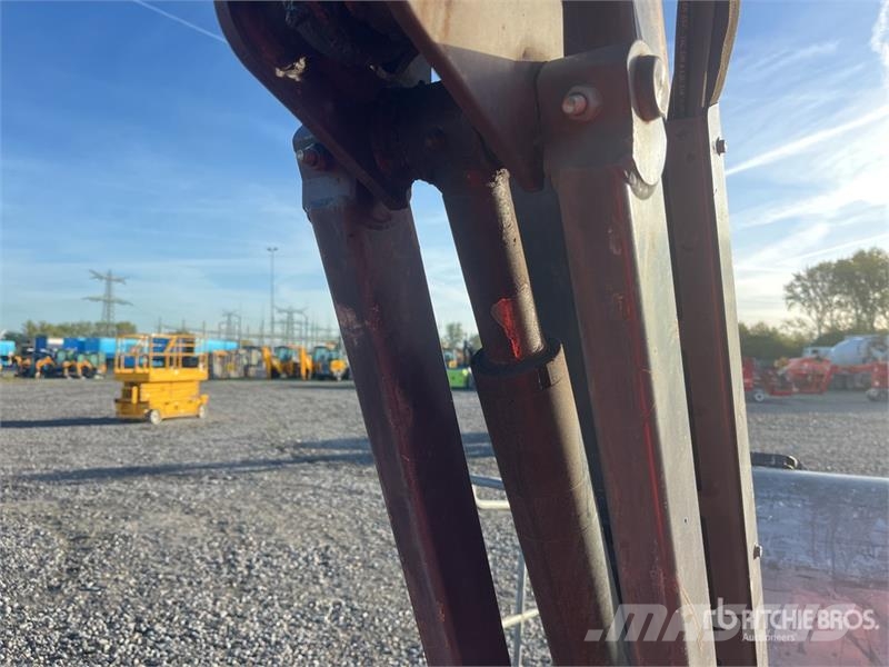 Manitou 160ATJ رافعات سلة مفصلية