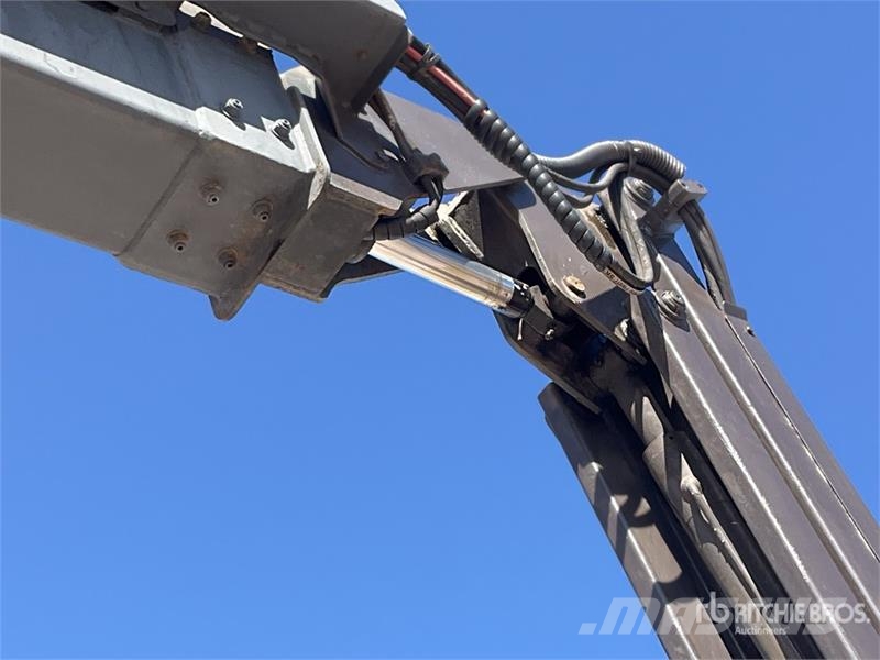 Manitou 180ATJ 4WD Diesel 18 mts Articulating Boom Lift 관절형 전동이동 리프트