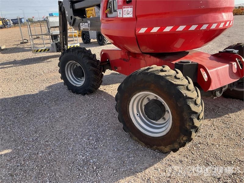 Manitou 180ATJ 4WD Diesel Articulating Boom Lift 관절형 전동이동 리프트