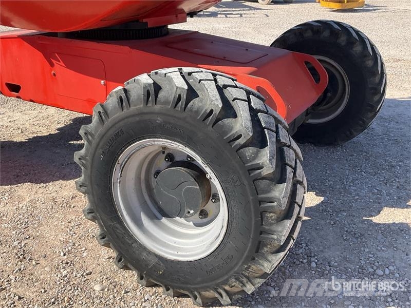 Manitou 180ATJ 4WD Diesel 18 mts Articulating Boom Lift 관절형 전동이동 리프트
