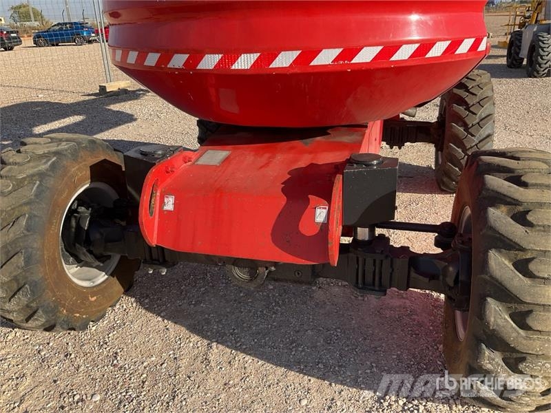Manitou 180ATJ 4WD Diesel Articulating Boom Lift 관절형 전동이동 리프트