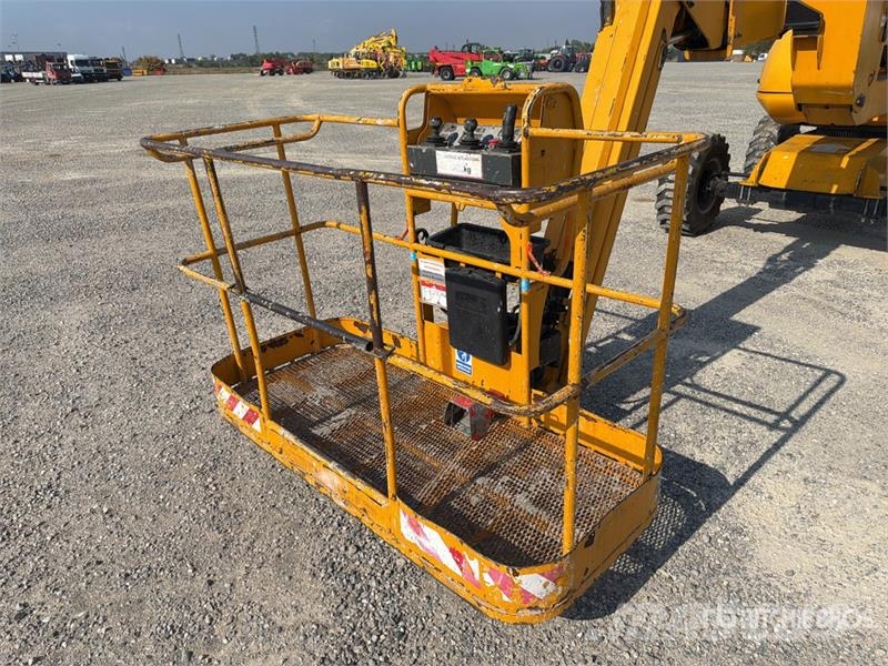 Manitou 180ATJ Diesel Articulating Boom Lift ブームリフト 屈伸型