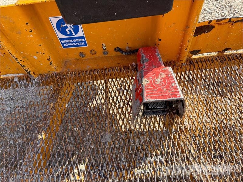 Manitou 180ATJ Diesel Articulating Boom Lift ブームリフト 屈伸型