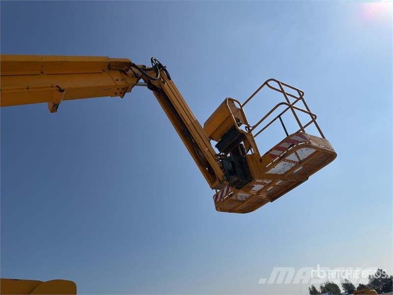 Manitou 180ATJ Diesel Articulating Boom Lift ブームリフト 屈伸型