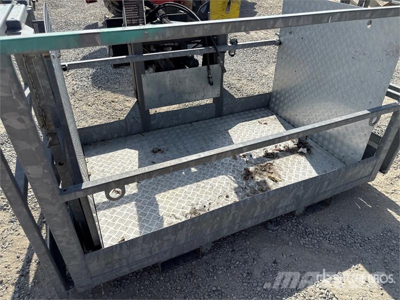 Manitou 2.25/4M 'P' Telehandler Personnel Basket Entreprenad - Övrigt