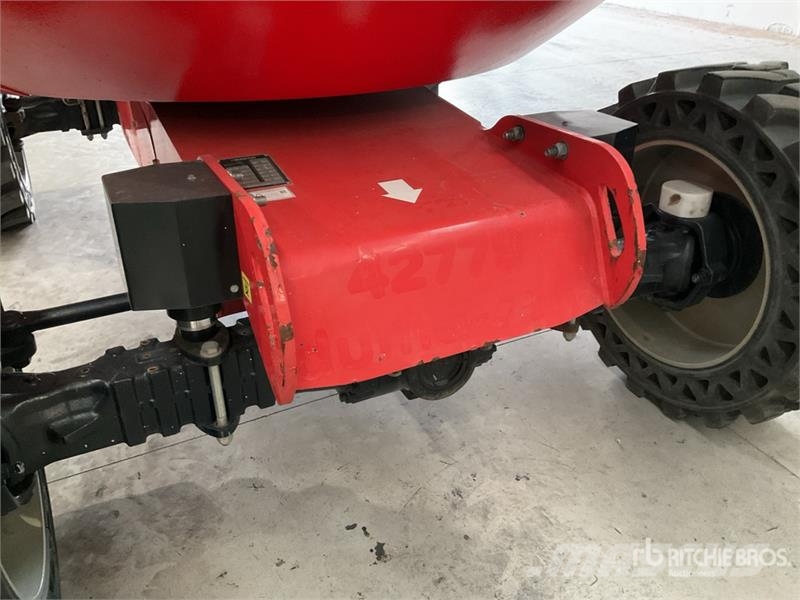 Manitou 200ATJ Nacelles articulées