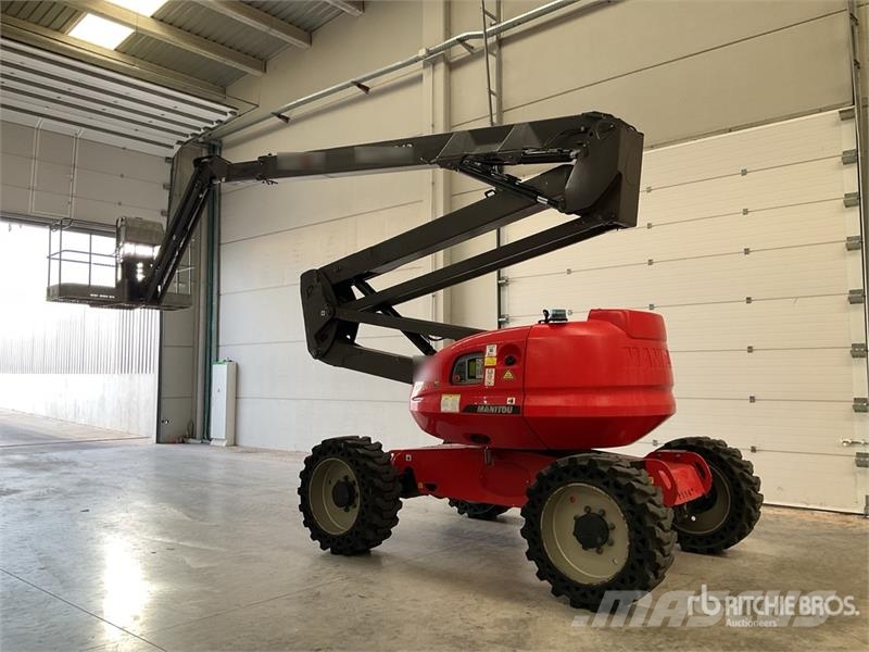 Manitou 200ATJ Zglobne dvižne ploščadi