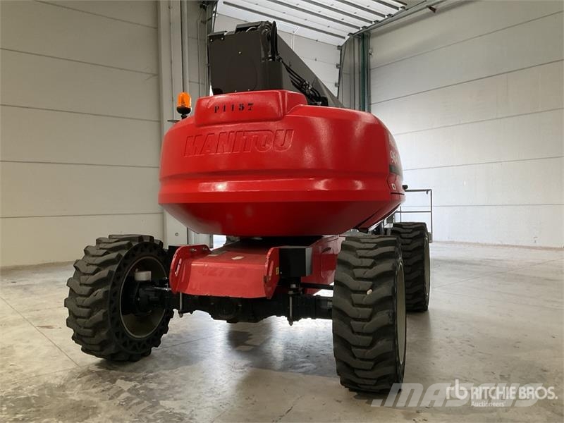 Manitou 200ATJ Nacelles articulées