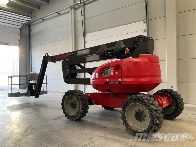 Manitou 200ATJ Piattaforme a braccio articolato