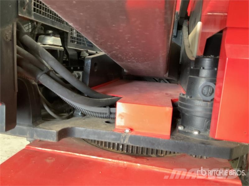 Manitou 200ATJ Nacelles articulées
