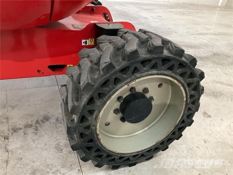 Manitou 200ATJ Nacelles articulées