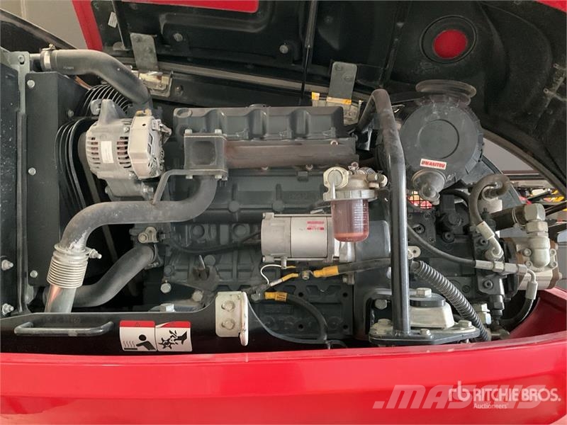 Manitou 200ATJ Strēles pacēlāji