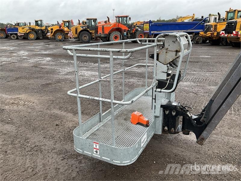 Manitou 220TJ 4WD Diesel Telescopic Boom Lift Teleskopske podizne platforme