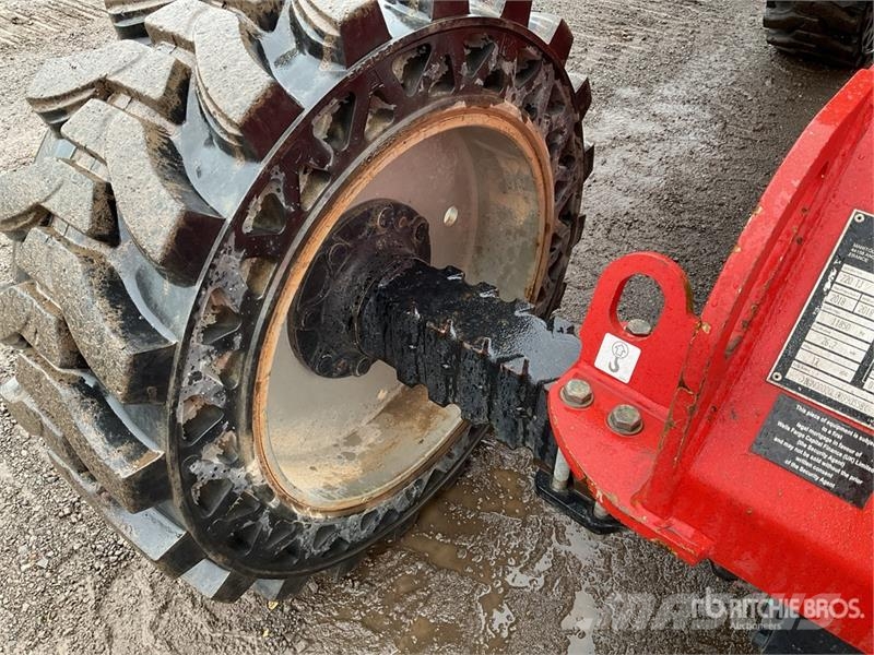 Manitou 220TJ 4WD Diesel Telescopic Boom Lift Teleskopske podizne platforme