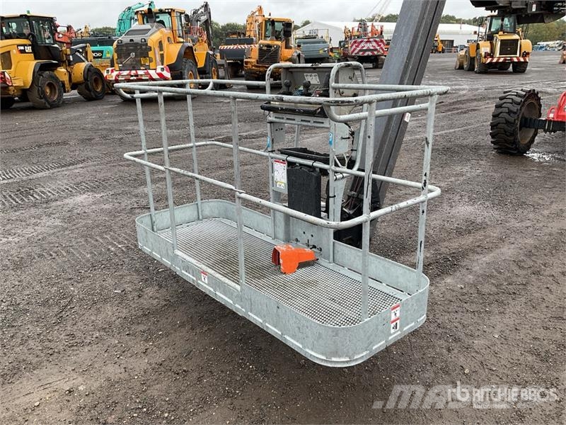 Manitou 220TJ 4WD Diesel Telescopic Boom Lift Teleskopske podizne platforme