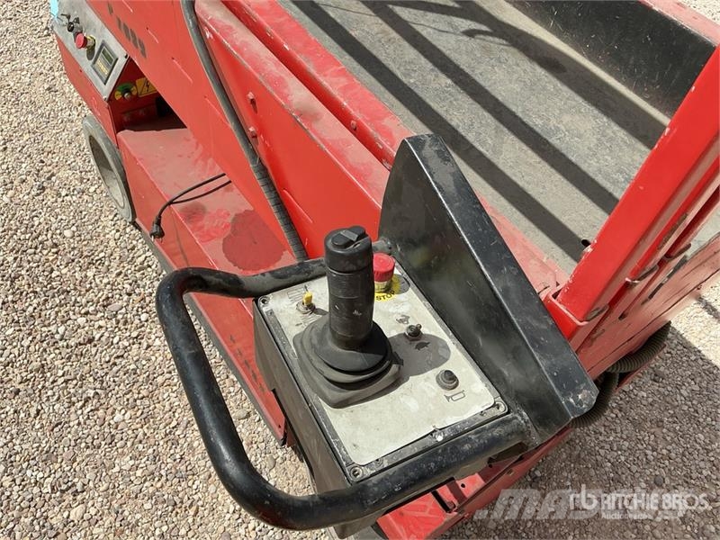 Manitou 78XE Electric Scissor Lift رافعات مقصية الشكل