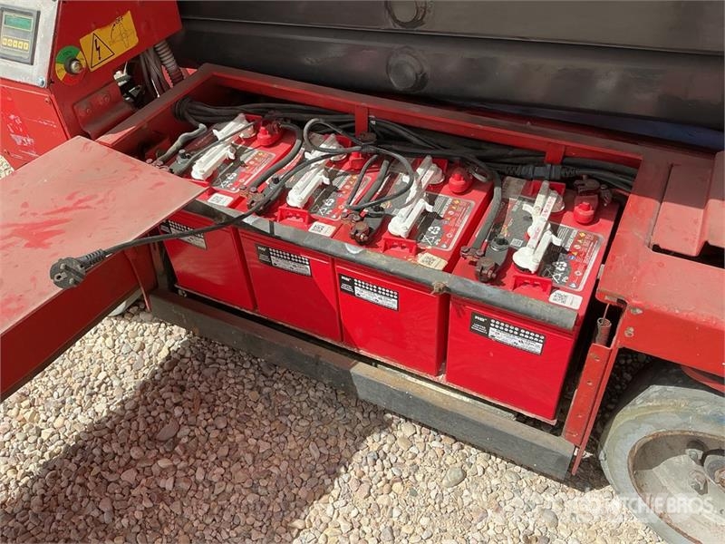 Manitou 78XE Electric Scissor Lift رافعات مقصية الشكل