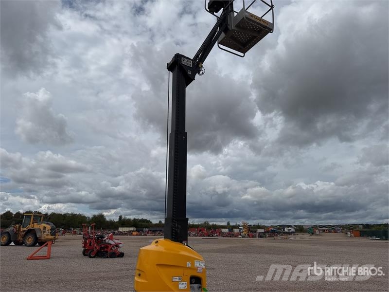 Manitou 80VJR Evolution Nacelle A Mat Droit Vertical Mast Ανυψωτήρες με κατακόρυφους πυλώνες