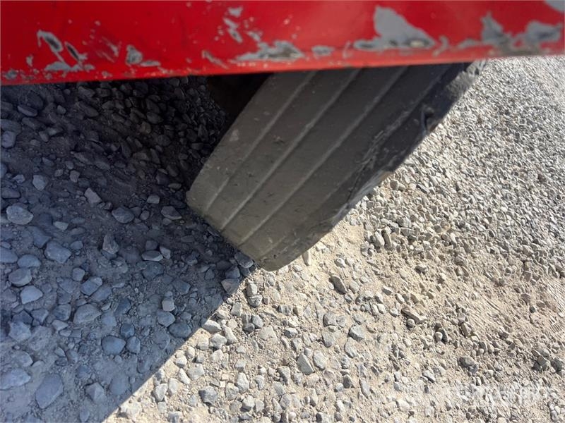 Manitou 81XE Scissor Lift Saxlifte