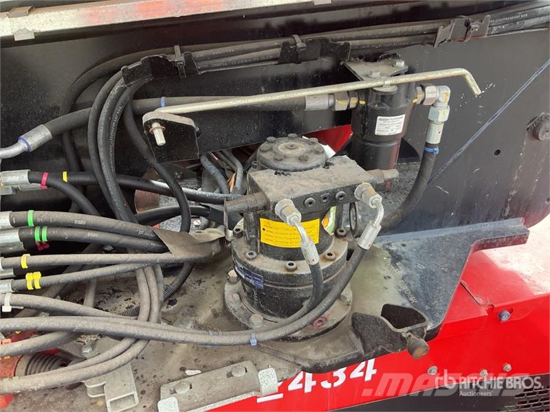 Manitou MAN GO 12 4WD Diesel Articulating Boom Lift Articulated boom lifts
